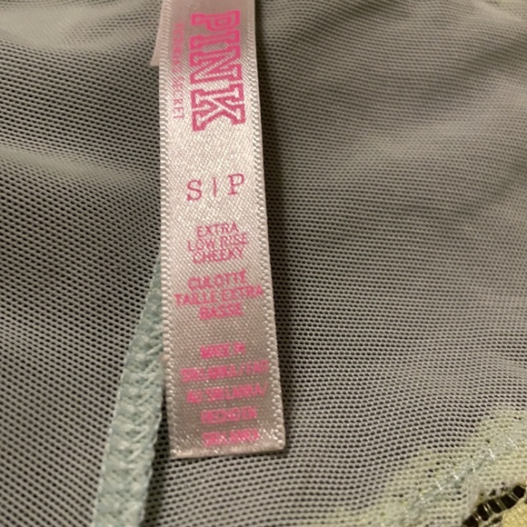 Victoria’s Secret Pink Lace Cheeky Small Cheeky - Picture 3 of 3